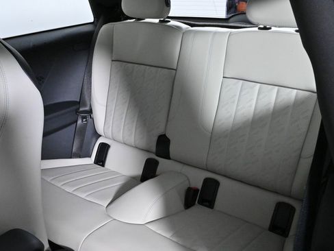 Certified 2025 MINI Cooper S image 28