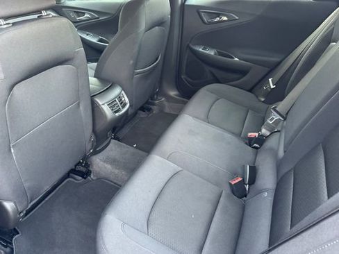 Used 2025 Chevrolet Malibu LT image 13
