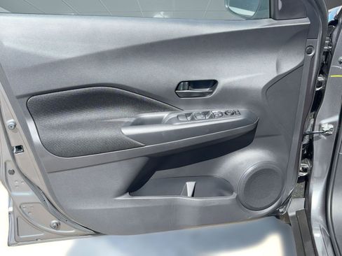 New 2025 Nissan Kicks Play S image 21