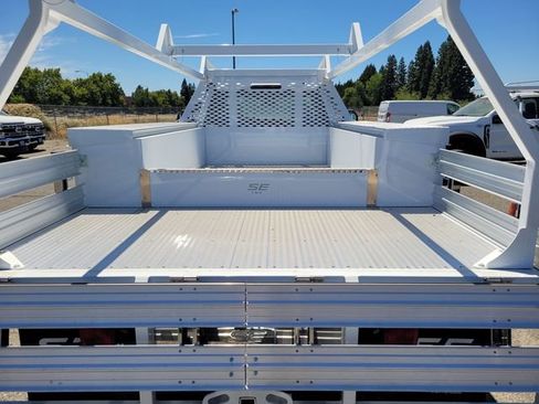 New 2025 Ford F550 2WD Regular Cab Super Duty image 14