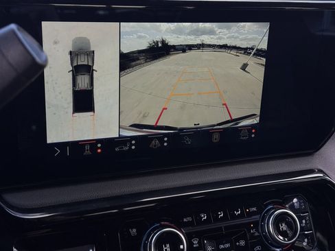 Used 2025 GMC Sierra 2500 AT4 w/ AT4 Premium Plus Package image 20