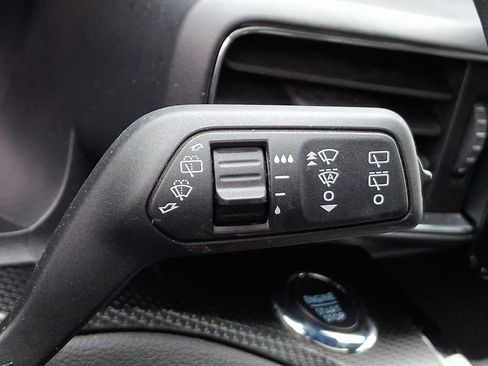 Used 2023 Ford Explorer ST-Line image 24