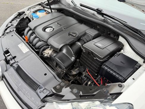 Used 2011 Volkswagen Jetta S FWD image 32