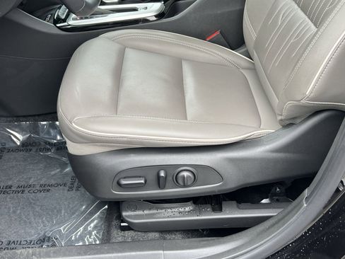 Used 2024 Buick Envista Avenir image 15