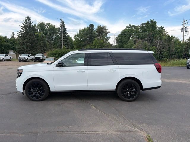 Used 2025 Ford Expedition Max Platinum w/ Stealth Appearance Package AWD/4WD image 8