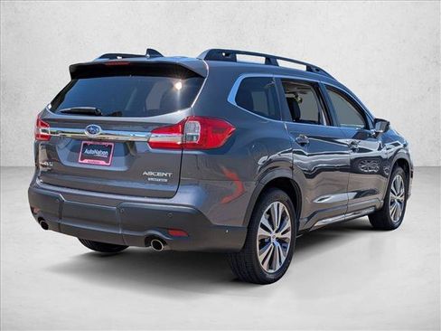 Used 2022 Subaru Ascent Limited w/ Technology Package AWD/4WD image 5