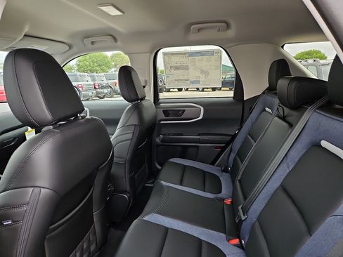 New 2026 Ford Bronco Sport Outer Banks AWD/4WD image 19