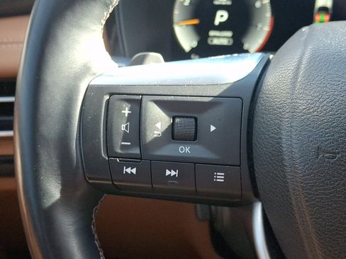 Used 2023 INFINITI QX60 Sensory w/ Cargo Package image 22