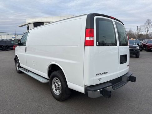 Used 2024 GMC Savana 2500 w/ Driver Convenience Package RWD image 3