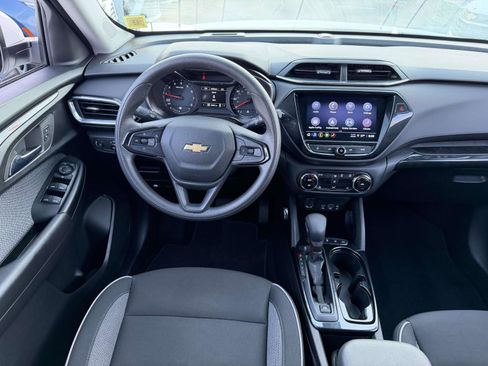 Certified 2023 Chevrolet TrailBlazer LT w/ Convenience Package image 10