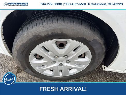 Used 2014 Dodge Grand Caravan SE w/ Quick Order Package 29E SE FWD image 10