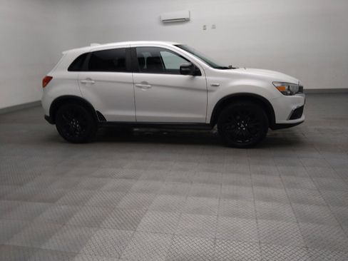 Used 2017 Mitsubishi Outlander Sport ES FWD image 11