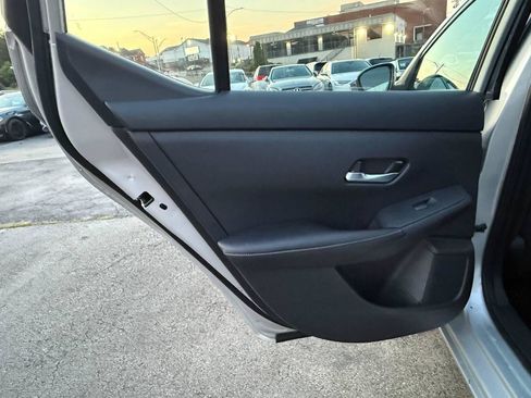 Used 2020 Nissan Sentra S w/ Lighting Package FWD image 33