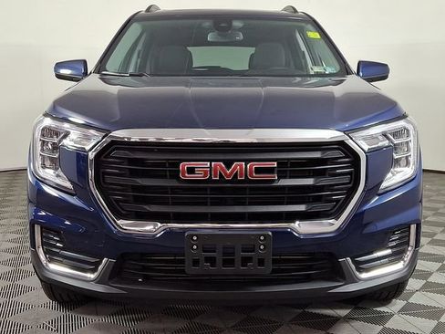 Used 2023 GMC Terrain SLE w/ Driver Convenience Package AWD/4WD image 5
