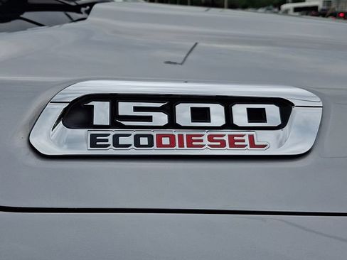 Used 2022 RAM 1500 Limited AWD/4WD image 10