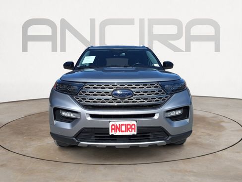 Used 2023 Ford Explorer Limited image 4
