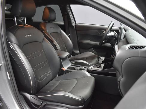 Used 2024 Kia Forte GT-Line image 14