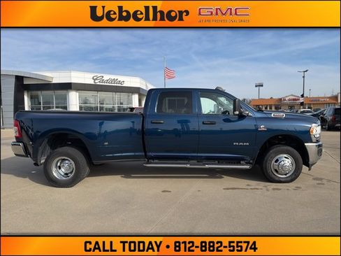 Used 2022 RAM 3500 Tradesman image 3