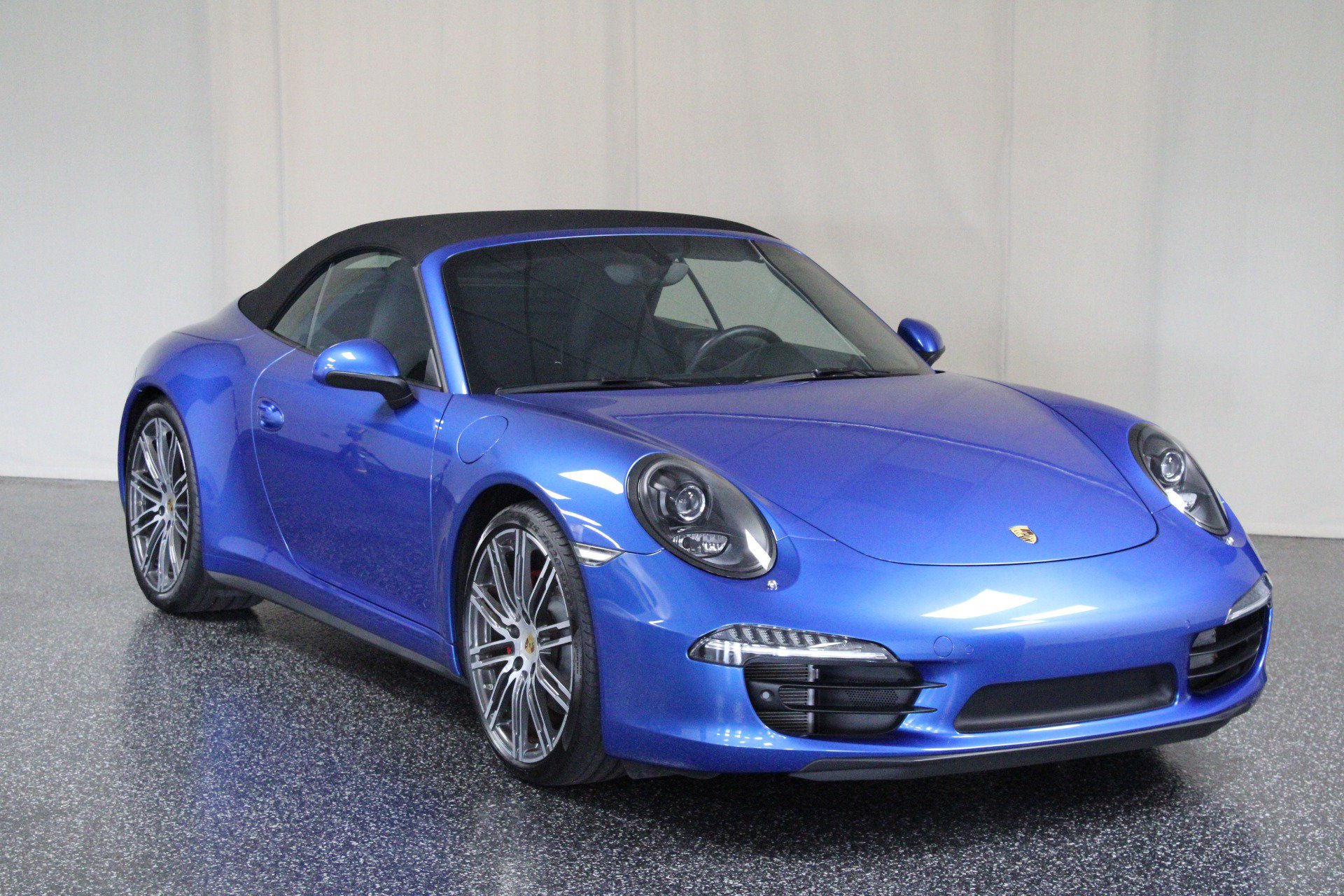Used 2016 Porsche 911 Carrera 4S AWD/4WD image 3