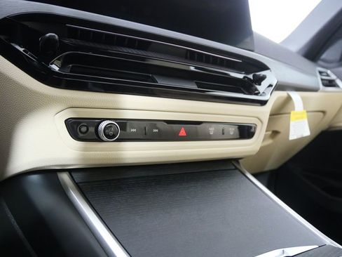 New 2026 BMW 330i Sedan w/ Convenience Package image 23