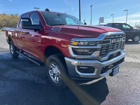 New 2026 RAM 2500 Tradesman AWD/4WD image 7