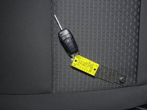 Used 2024 Ford Transit 350 XLT image 39