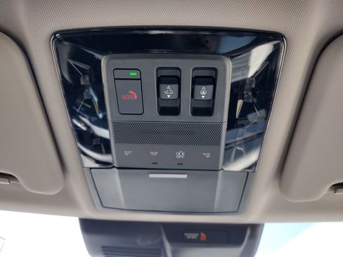 New 2026 Mitsubishi Outlander SE AWD/4WD image 24