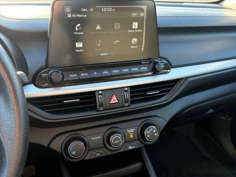 Used 2021 Kia Forte LXS image 11