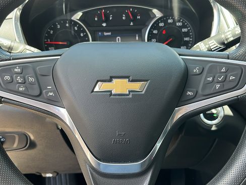 Used 2022 Chevrolet Equinox LT FWD image 15
