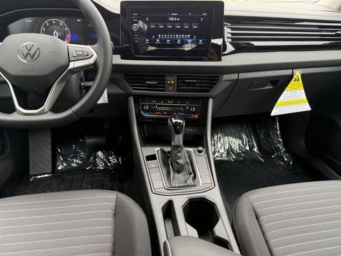 New 2025 Volkswagen Jetta S image 5