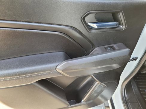 Used 2023 Chevrolet Colorado LT image 13