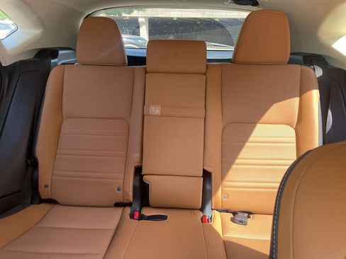 Used 2019 Lexus NX 300h AWD image 10