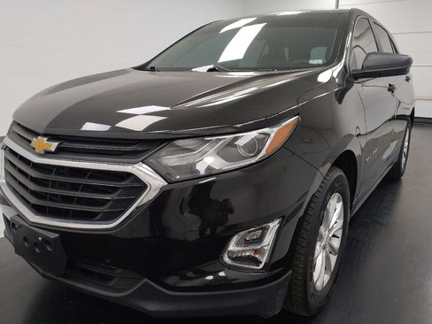 Used 2020 Chevrolet Equinox LS image 15