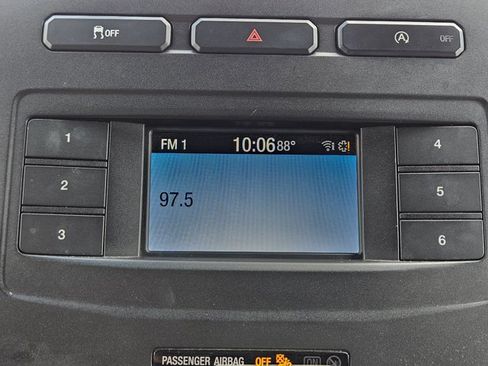 Used 2018 Ford Expedition XLT w/ Equipment Group 201A RWD image 13