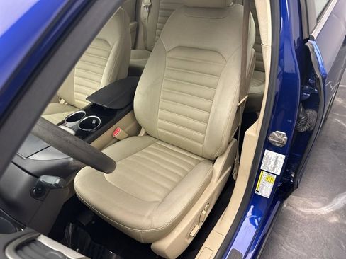 Used 2013 Ford Fusion SE FWD image 16