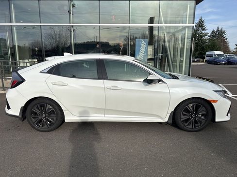 Used 2019 Honda Civic EX image 2