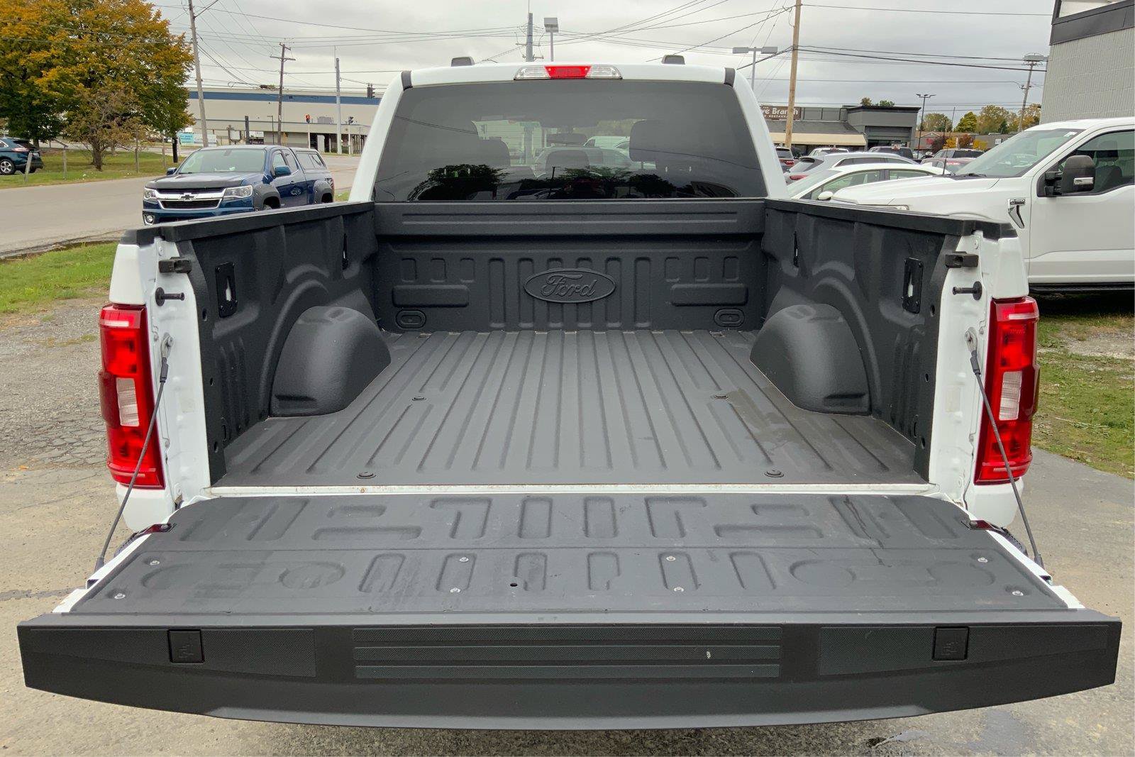 Used 2023 Ford F150 XLT w/ Trailer Tow Package AWD/4WD image 12