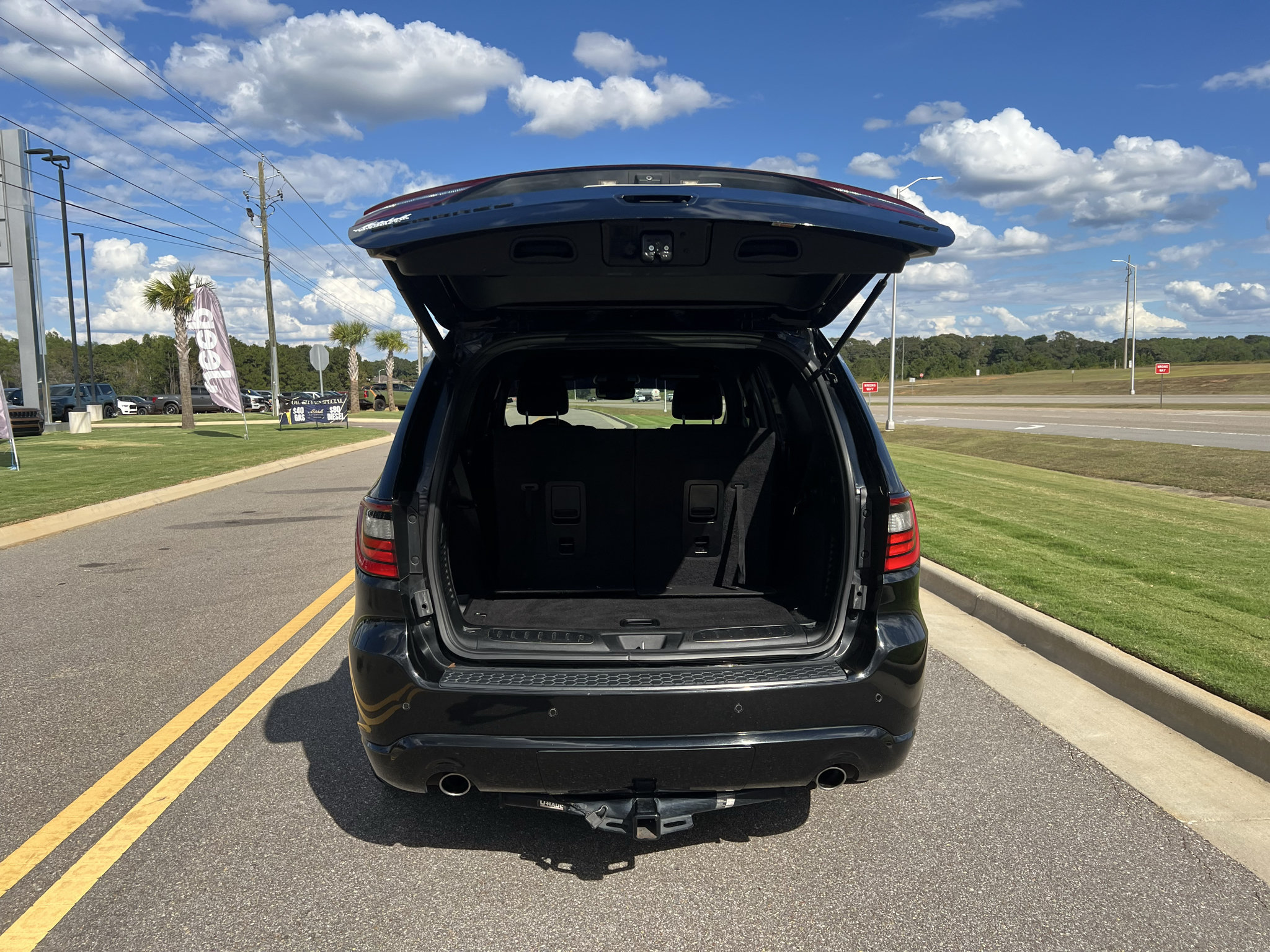 Used 2018 Dodge Durango GT w/ Blacktop Package RWD image 9