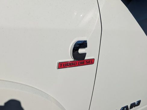 Used 2023 RAM 2500 Limited image 12