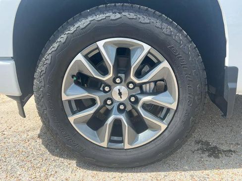 New 2025 Chevrolet Silverado 1500 RST w/ Z71 Off-Road Package image 10
