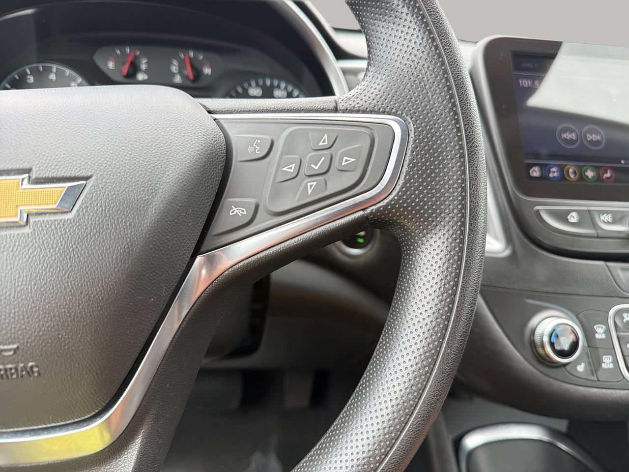 Used 2024 Chevrolet Malibu LT FWD image 27