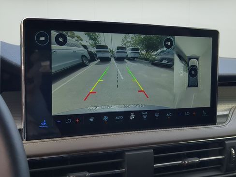 New 2026 Lincoln Corsair Premiere FWD image 16