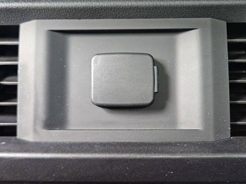 Used 2023 Ford F150 XLT w/ XLT Black Appearance Package AWD/4WD image 35