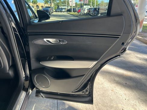 Used 2024 Genesis GV70 2.5T w/ Sport Prestige Package image 30