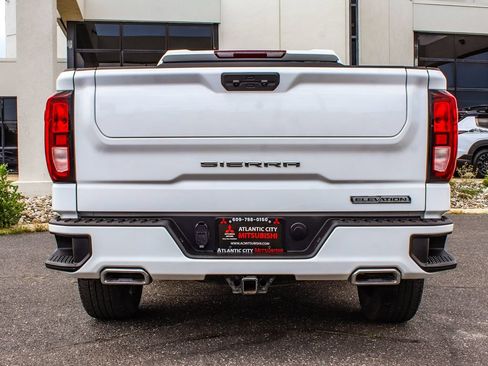 Used 2022 GMC Sierra 1500 Elevation w/ X31 Off-Road Package AWD/4WD image 5