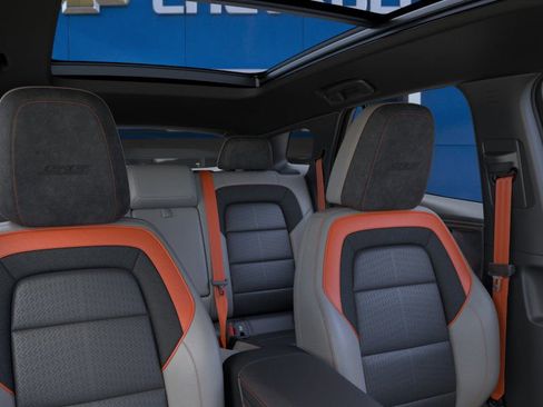 New 2026 Chevrolet Blazer EV SS image 24