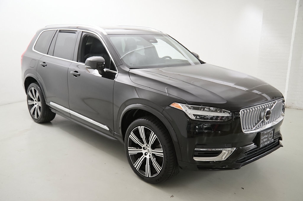 Certified 2024 Volvo XC90 T8 Ultimate w/ Lounge Package AWD/4WD image 4