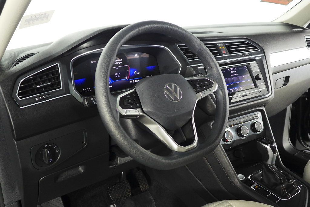 Certified 2023 Volkswagen Tiguan S FWD image 31