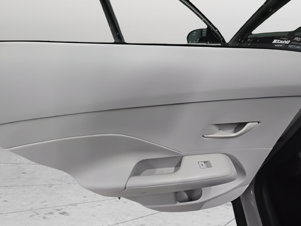 Certified 2025 Hyundai Kona SEL FWD image 16