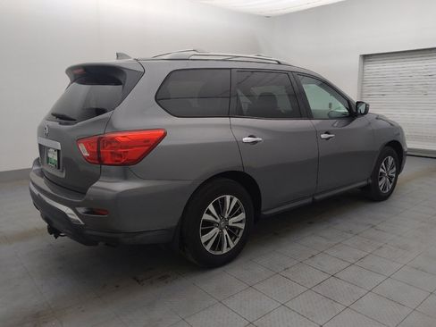 Used 2020 Nissan Pathfinder S image 10